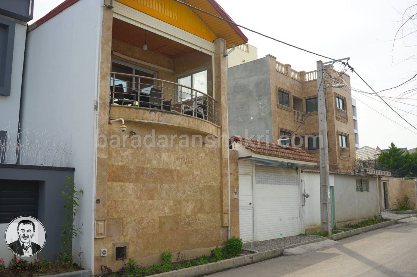 اجاره سالیانه ویلا چهار خوابه استخردار  با دید کامل دریا در سرخرود کد 636